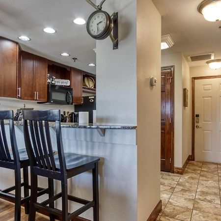 Gorgeous 2Bd 2Bth Condo With Mountain Views Pool Hot Tub Game Room Close To Parkway Pigeon Forge Ngoại thất bức ảnh