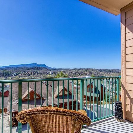 Gorgeous 2Bd 2Bth Condo With Mountain Views Pool Hot Tub Game Room Close To Parkway Pigeon Forge Ngoại thất bức ảnh