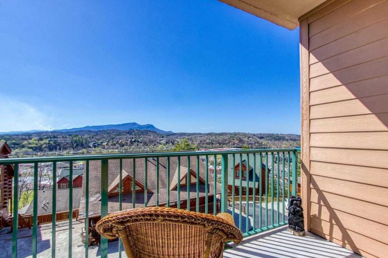 Gorgeous 2Bd 2Bth Condo With Mountain Views Pool Hot Tub Game Room Close To Parkway Pigeon Forge Ngoại thất bức ảnh