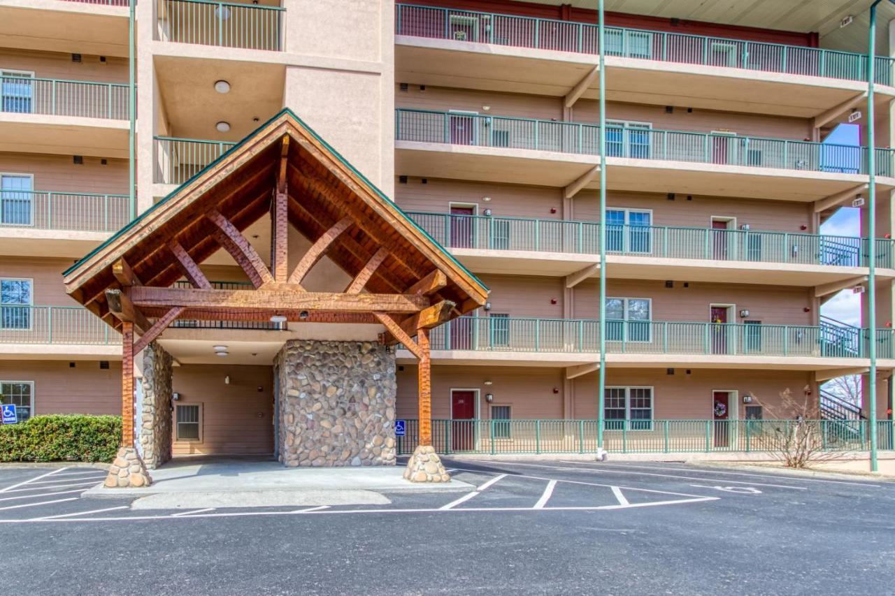 Gorgeous 2Bd 2Bth Condo With Mountain Views Pool Hot Tub Game Room Close To Parkway Pigeon Forge Ngoại thất bức ảnh