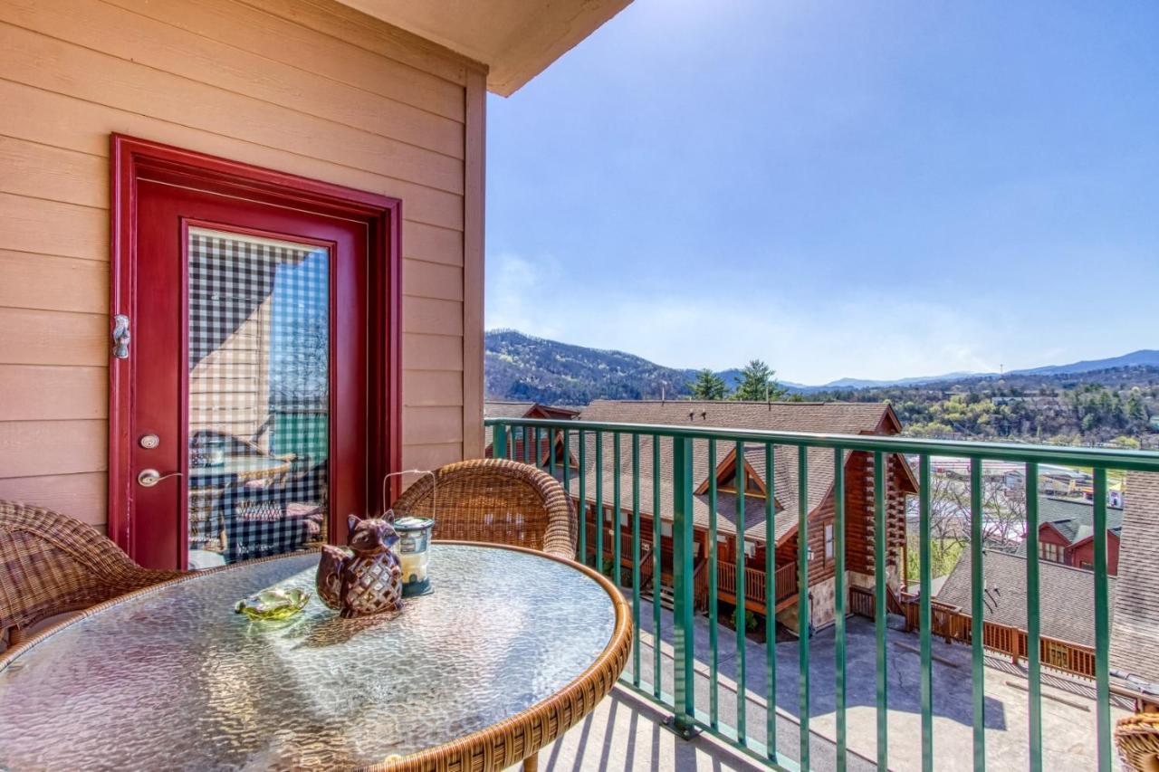 Gorgeous 2Bd 2Bth Condo With Mountain Views Pool Hot Tub Game Room Close To Parkway Pigeon Forge Ngoại thất bức ảnh